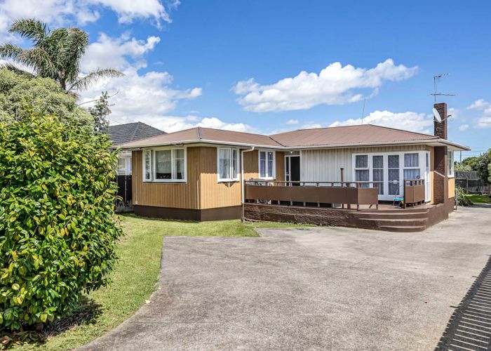  at 17 Dawson Road, Otara, Auckland