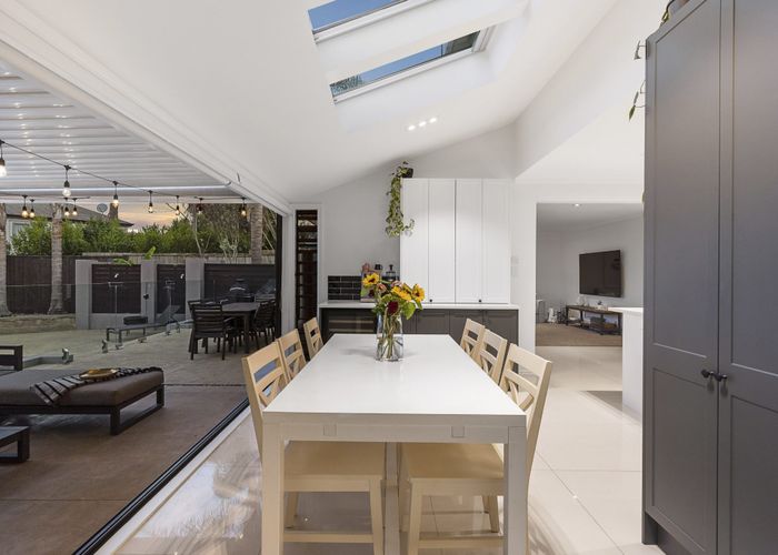 at 44 Marina View Drive, West Harbour, Auckland