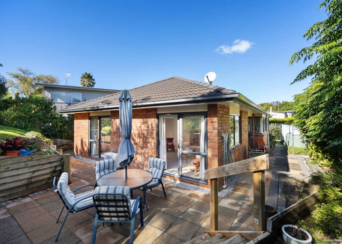  at 44A  McDowell Crescent, Hillcrest, North Shore City, Auckland