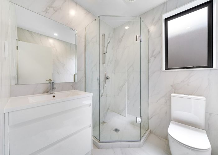  at 2/86-90 Elliot Street, Pahurehure, Papakura, Auckland