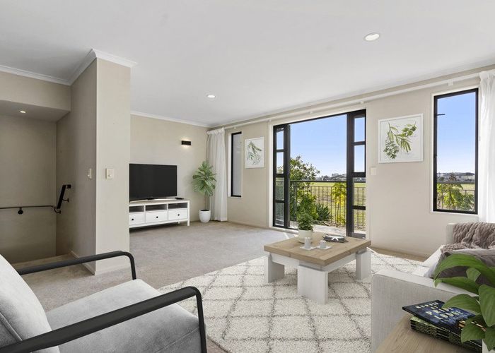  at 16/268 Shirley Road, Papatoetoe, Manukau City, Auckland