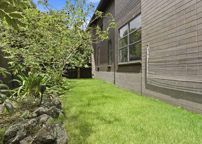  at 9C Athens Road, Onehunga, Auckland City, Auckland