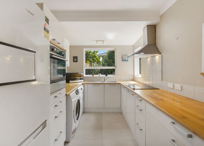  at 10 Higgs Road, Mount Wellington, Auckland