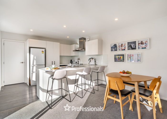  at 393 Stokes Valley Road, Stokes Valley, Lower Hutt, Wellington