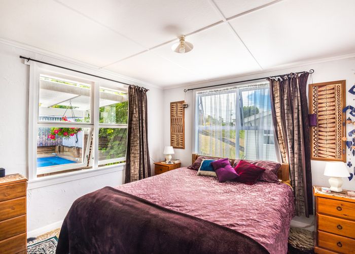  at 16 Hiwi Crescent, Titahi Bay, Porirua