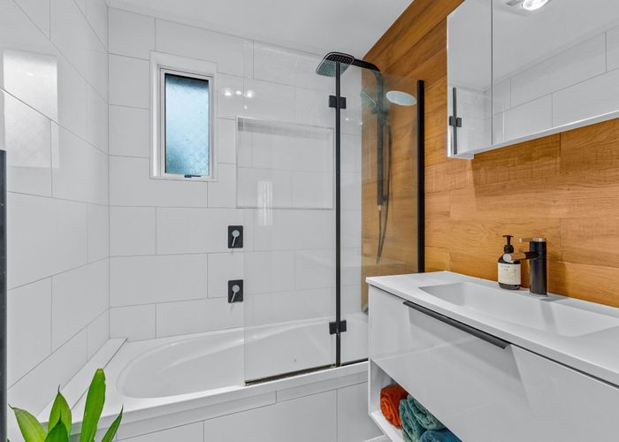  at 16 Campbell Street, Waiuku, Waiuku