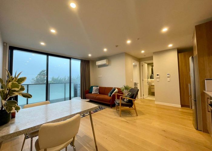  at 209/9 Walmer Road, Point Chevalier, Auckland City, Auckland