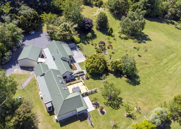 at 71 Gillespie Place, Acacia Bay, Taupō