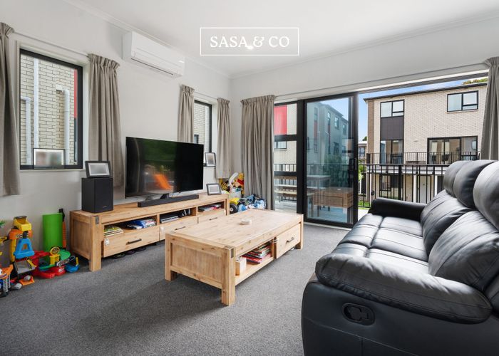  at 1 Taruna Lane, Manukau, Manukau City, Auckland