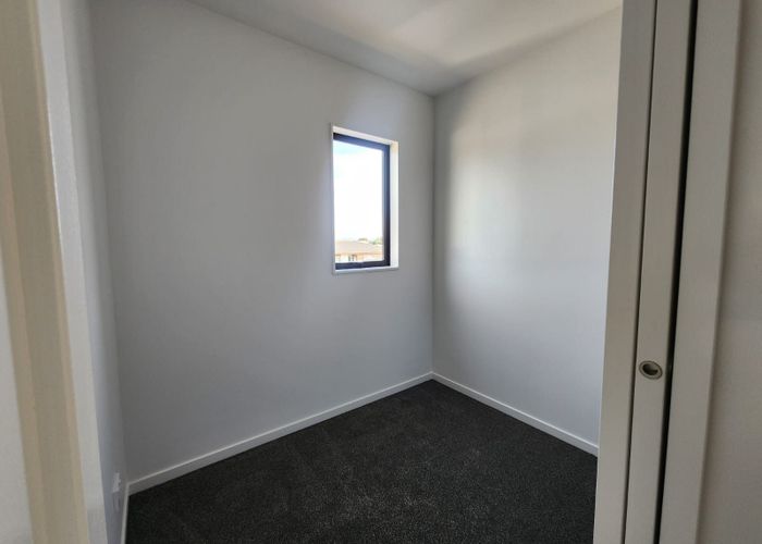  at 347 Roscommon Road, Clendon Park, Auckland