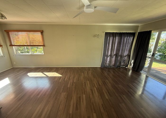  at 3 Rosemead Place, Randwick Park, Auckland