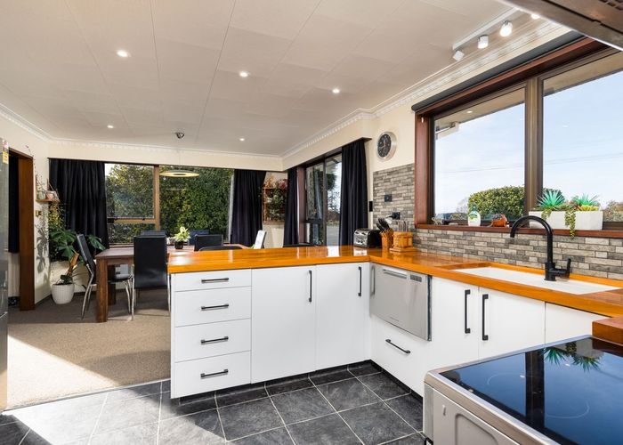  at 10 Price Street, Waimate, Waimate