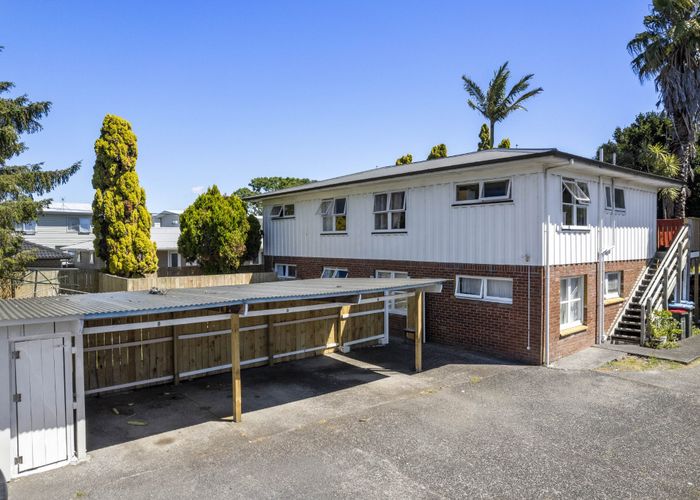  at 86 Canal Road, Avondale, Auckland City, Auckland