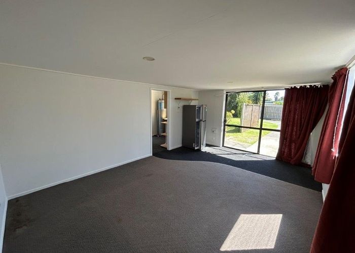  at 1186 Papamoa Beach Road, Papamoa Beach, Tauranga, Bay Of Plenty