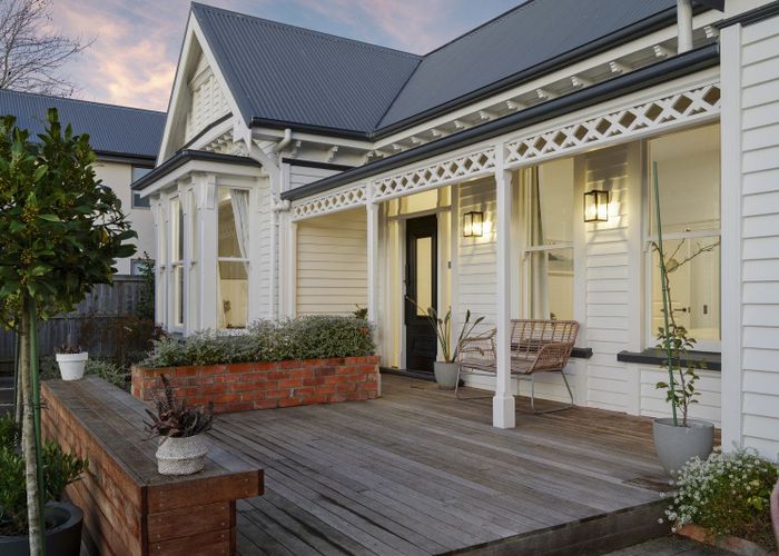  at 28 Hawkesbury Avenue, St Albans, Christchurch