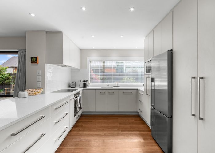  at 10 Oregon Place, Burwood, Christchurch City, Canterbury