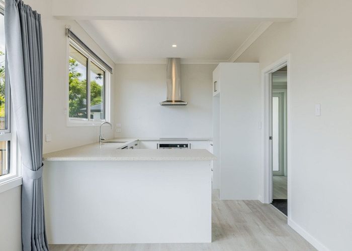  at 160 College Street, Awapuni, Palmerston North, Manawatu / Whanganui