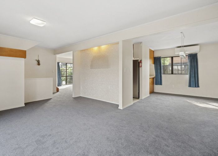  at 42 Satara Crescent, Khandallah, Wellington, Wellington