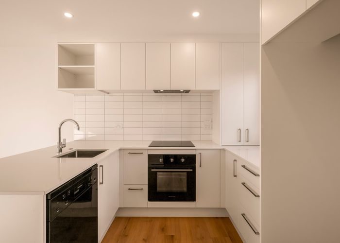  at 9/48 Moire Road, Massey, Waitakere City, Auckland