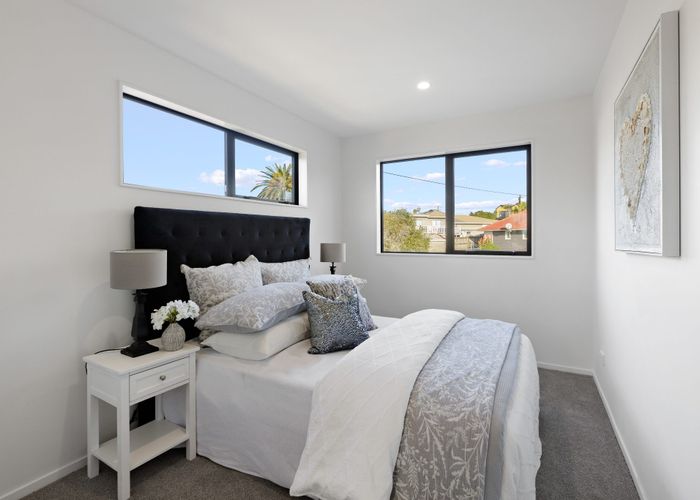  at 12/25 Vodanovich Road, Te Atatu South, Waitakere City, Auckland