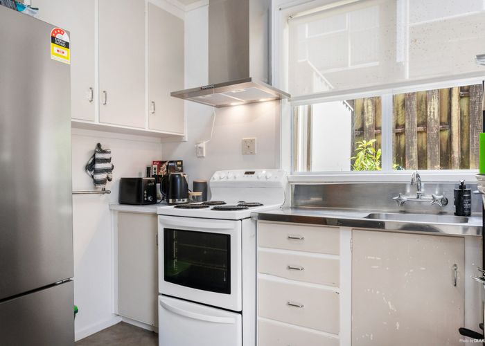  at 1/28 Lush Avenue, St Johns, Auckland