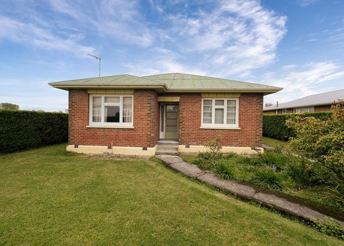  at 68 Wellington Street, Hampstead, Ashburton