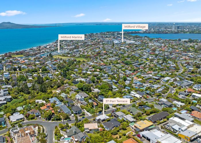  at 37A Parr Terrace, Castor Bay, Auckland