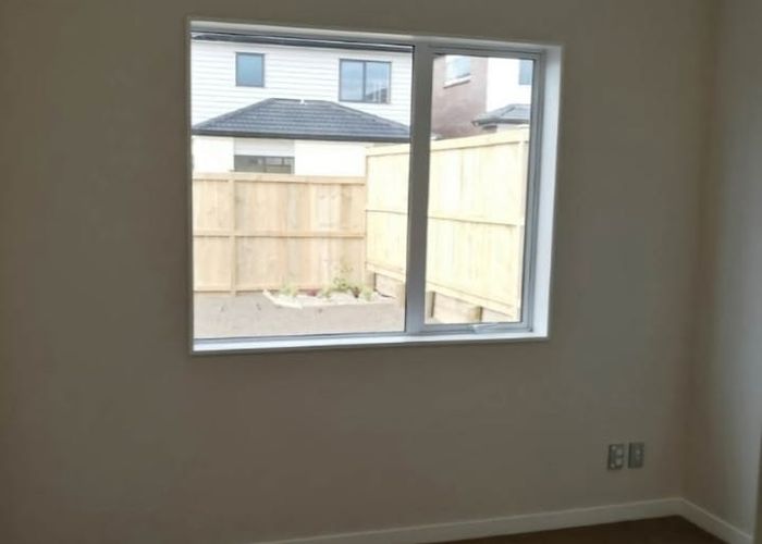  at 18 Tinaku Road, Flat Bush, Auckland