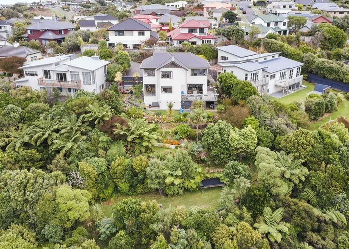  at 114B Redvers Drive, Belmont, Lower Hutt