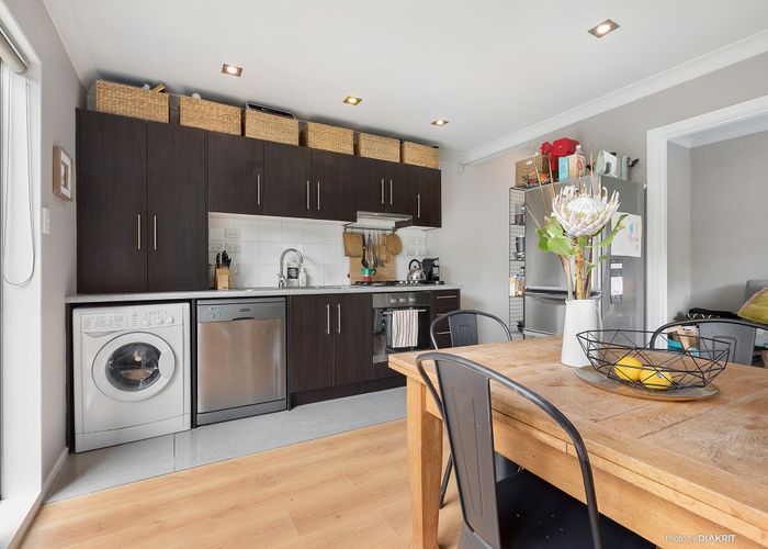  at 3/17 Blackbridge Road, Wadestown, Wellington