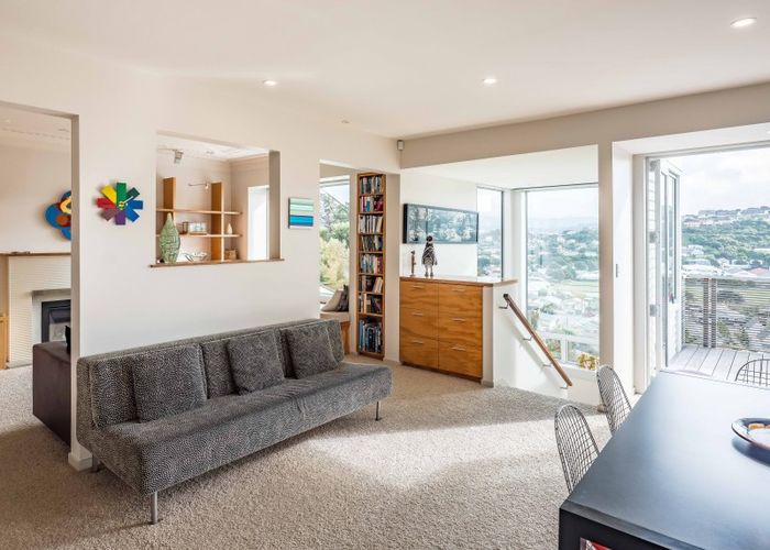  at 18 Totara Road, Miramar, Wellington