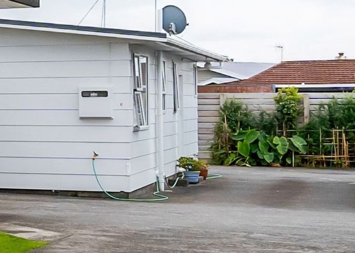  at 6/56 Tukapa Street, Westown, New Plymouth
