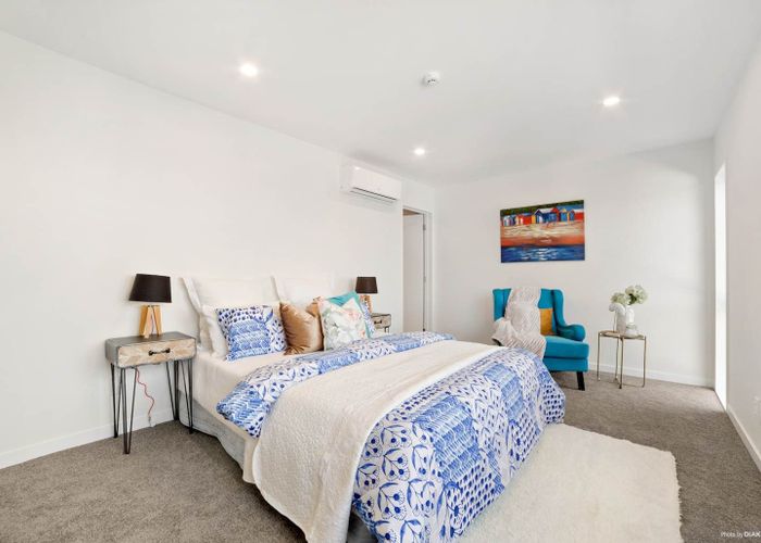  at 74A Langana Avenue, Browns Bay, North Shore City, Auckland