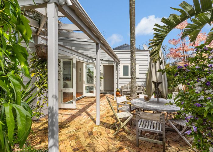  at 219 Balmoral Road, Mount Eden, Auckland