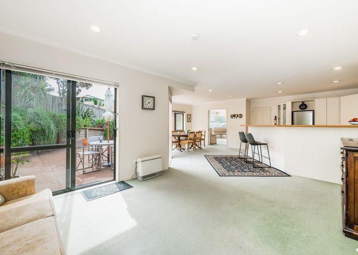  at 18 Lorna Irene Drive, Raumati South, Paraparaumu