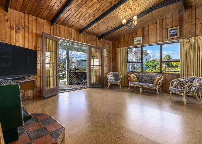  at 15 Pitoitoi Street, Otaihanga, Kapiti Coast, Wellington