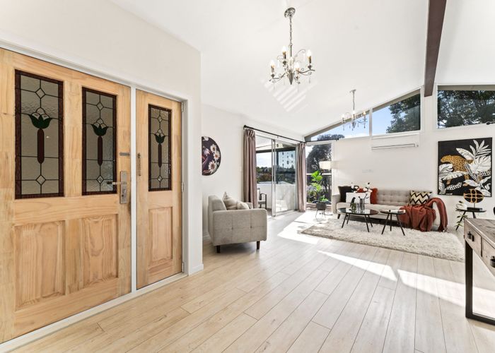  at 1/58 Cockayne Crescent, Sunnynook, Auckland