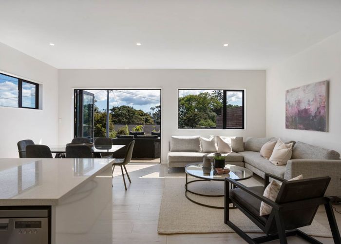  at 19A Tawa Road, Te Atatu Peninsula, Auckland