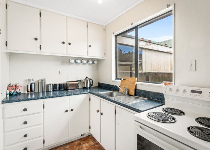 at 2/79 Gemstone Drive, Birchville, Upper Hutt