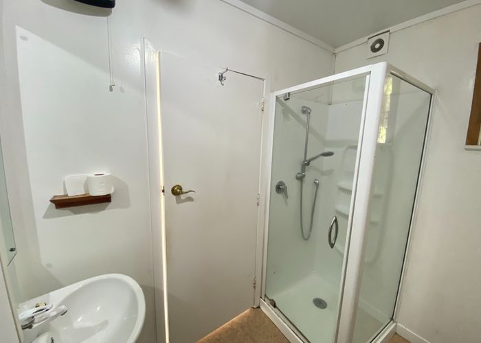  at 1/2 Derwent Crescent, Titirangi, Waitakere City, Auckland