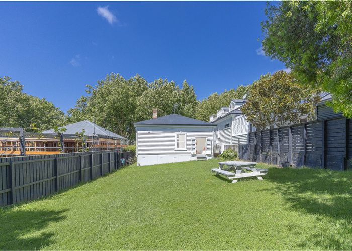  at 10 Browning Street, Grey Lynn, Auckland City, Auckland