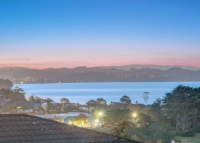  at 14C Stanmore Bay Road, Stanmore Bay, Whangaparaoa