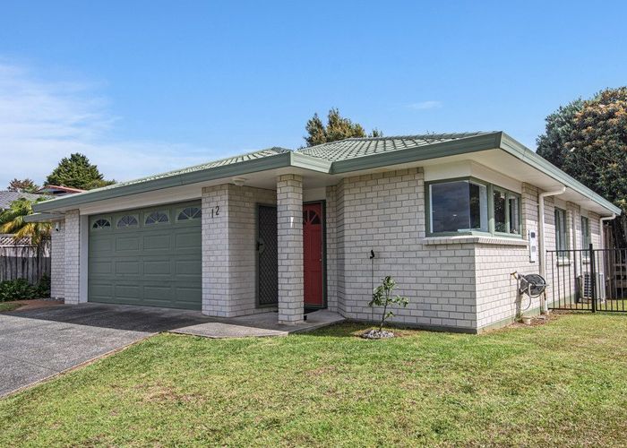  at 12 Bluegum Place, Woodhill, Whangarei