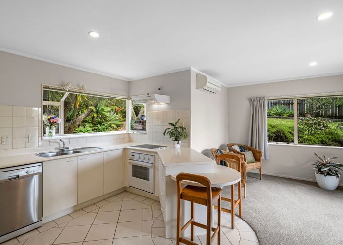  at 46 Unsworth Drive, Unsworth Heights, Auckland