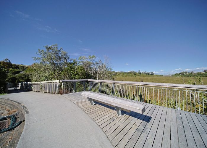  at 33D St Peters Street, Northcote, North Shore City, Auckland