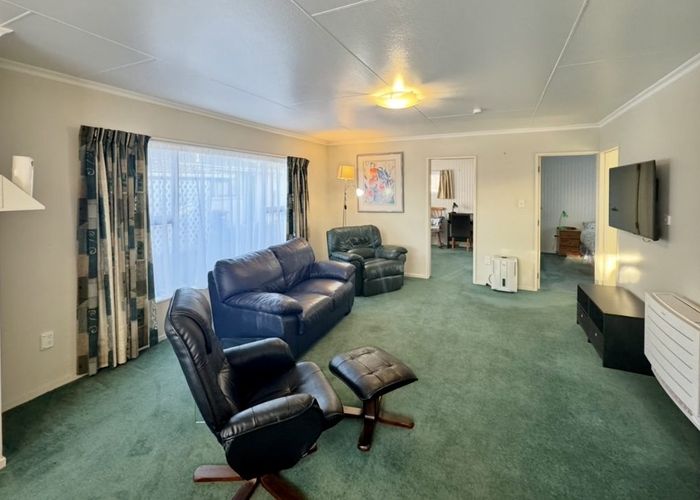  at 6  Bethel Court, Milson, Palmerston North, Manawatu / Whanganui