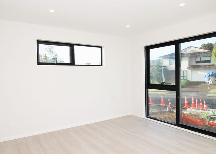  at 7B Spears Place, Botany Downs, Manukau City, Auckland