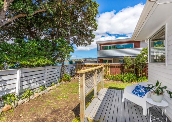  at 1/1 Cluny Road, Plimmerton, Porirua