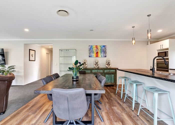  at 122 Pohutukawa Place, Waiwhakaiho, New Plymouth, Taranaki