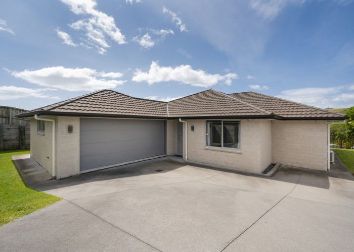  at 54 Utopia Park Heights, Welcome Bay, Tauranga